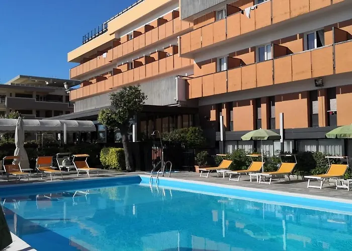 Park Hotel 4*